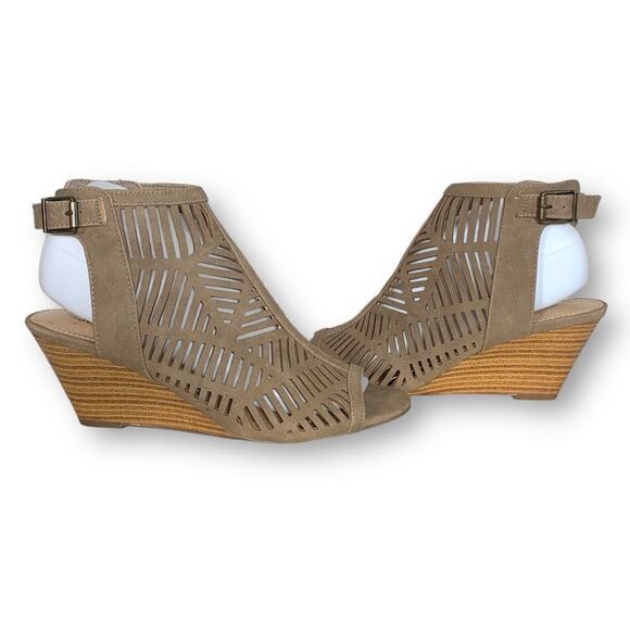 Just Fab Poppi Caged Wedge Sandal Tan Lasercut  Detail Faux Leather Ankle Strap - Picture 1 of 12